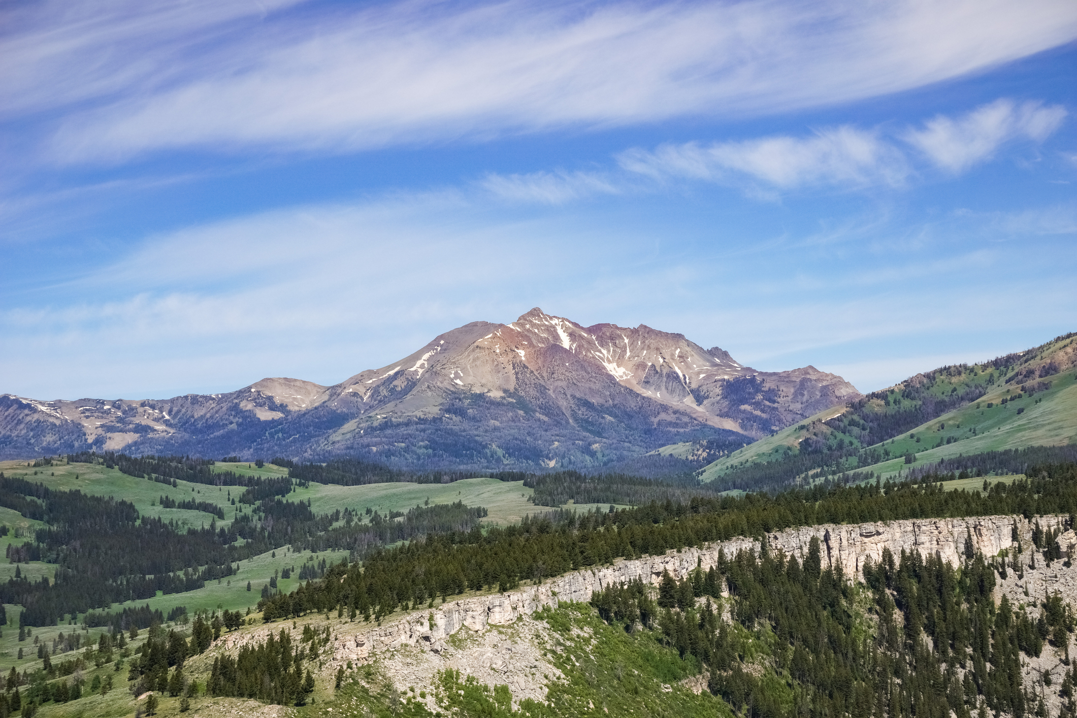 The Best Fall Hikes In Yellowstone - Explore Gear